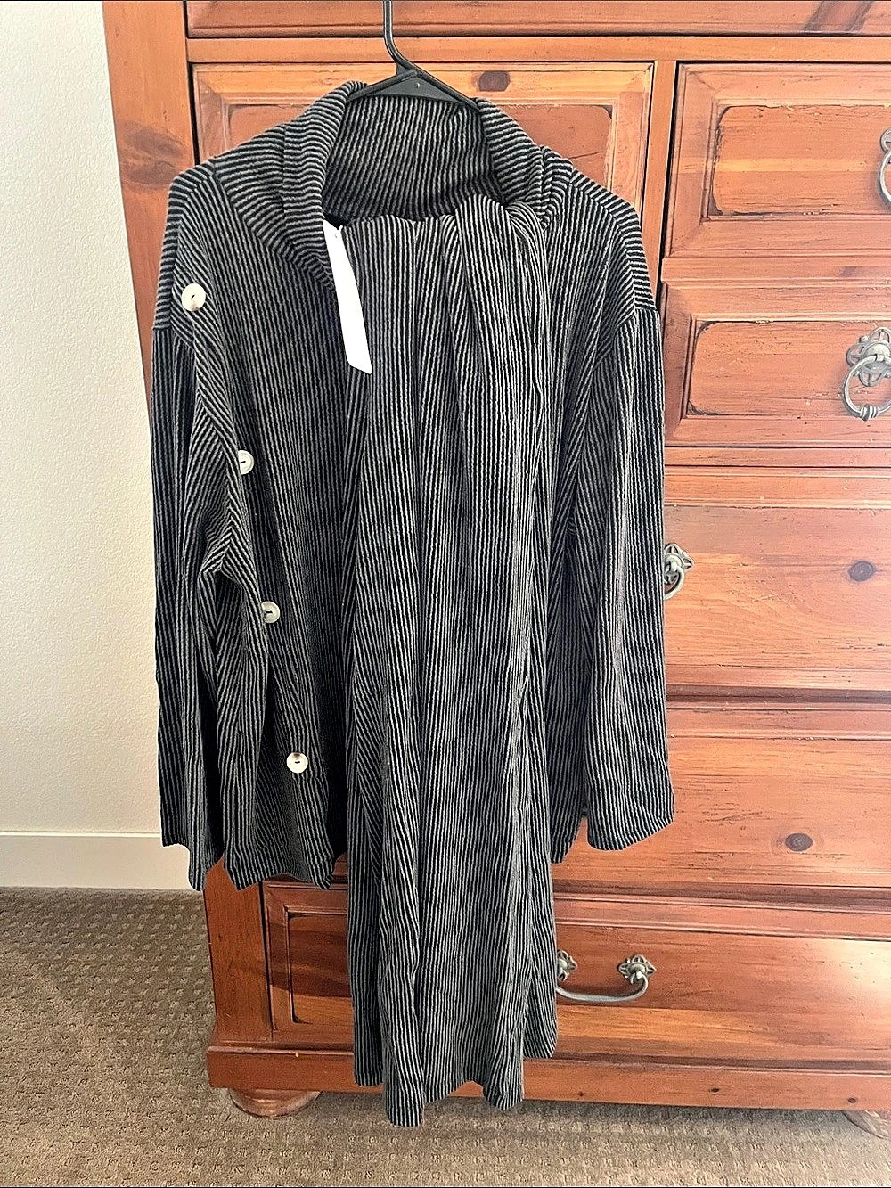Dear Scarlett Ribbed Striped Top and Pants Travel Set Size Large NWT